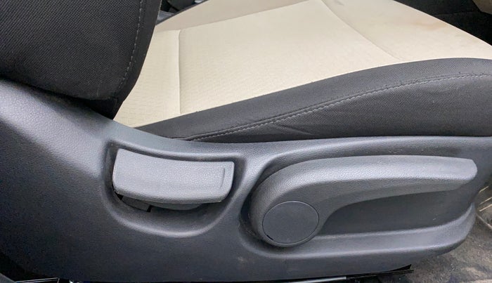 2018 Hyundai Verna 1.6 VTVT SX, Petrol, Manual, 8,080 km, Driver Side Adjustment Panel