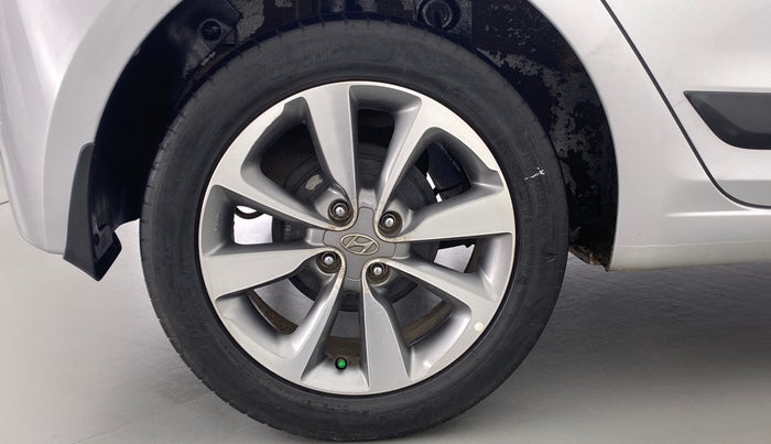 2016 Hyundai Elite i20 ASTA 1.2 (O), Petrol, Manual, 29,066 km, Right Rear Wheel
