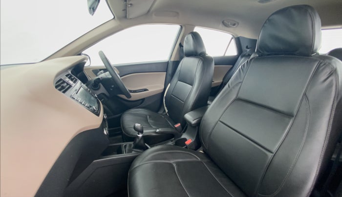 2016 Hyundai Elite i20 ASTA 1.2 (O), Petrol, Manual, 29,066 km, Right Side Front Door Cabin