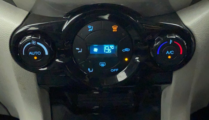 2015 Ford Ecosport 1.5 TITANIUM TI VCT AT, Petrol, Automatic, 37,455 km, Automatic Climate Control