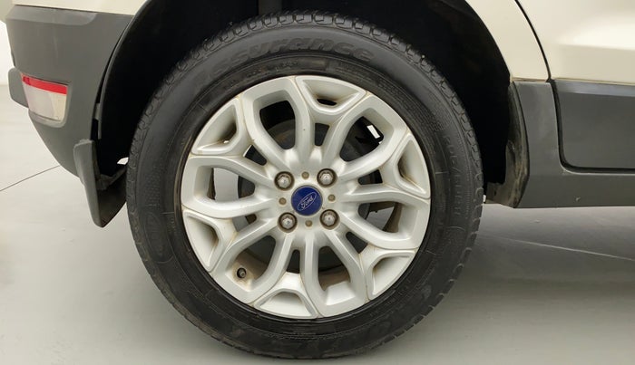 2015 Ford Ecosport 1.5 TITANIUM TI VCT AT, Petrol, Automatic, 37,455 km, Right Rear Wheel