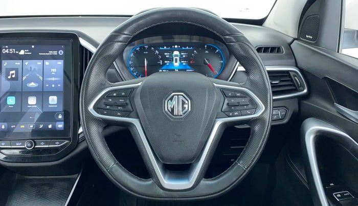 2021 MG HECTOR SHARP DCT PETROL, Petrol, Automatic, 21,972 km, Steering Wheel Close Up