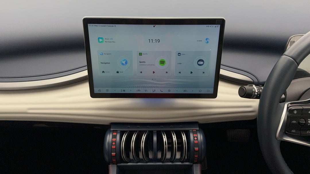 2023 Byd Atto 3 Extended Range, Automatic, 19166 km, Center Console