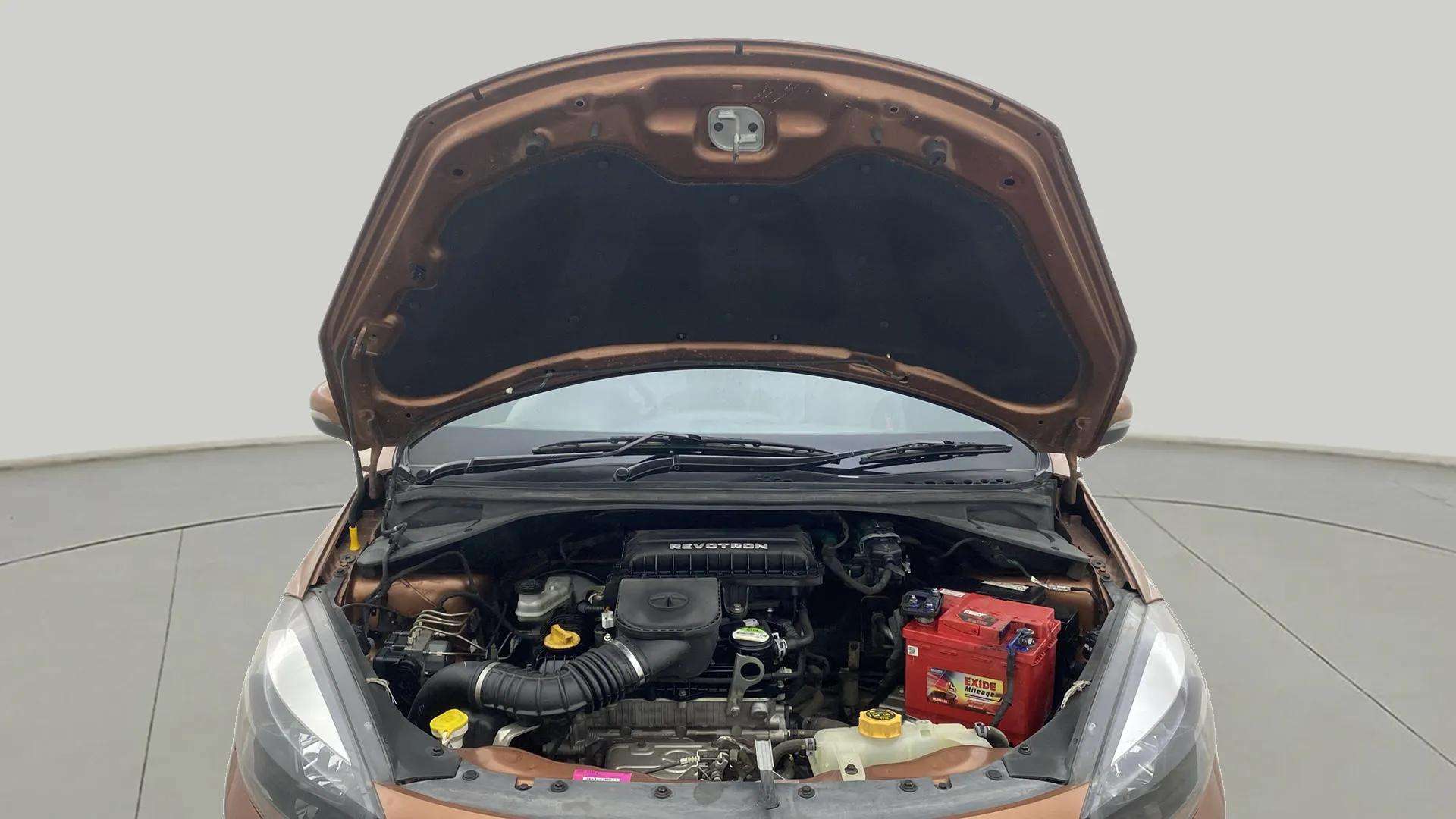 Engine-Full-View-With-Bonnet-Open