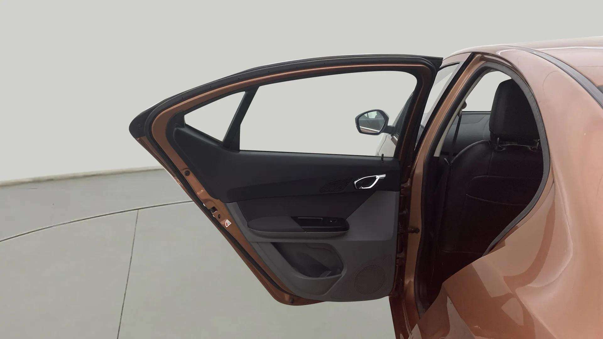 LHS-Rear-Door-Open