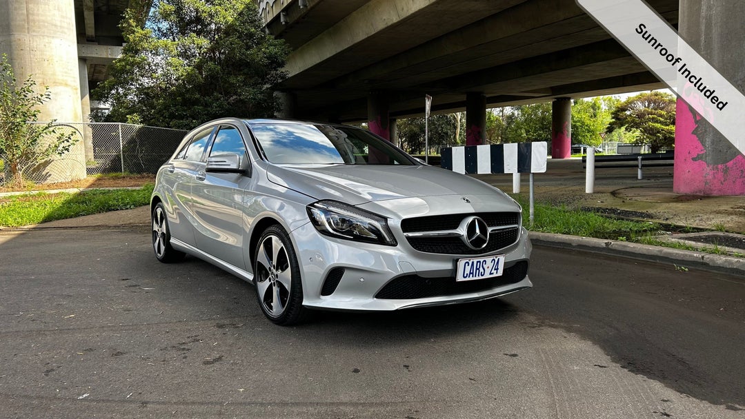 Right Front Diagonal (45- Degree) View