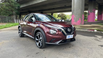 2023 Nissan Juke St-l Automatic, 23k km Petrol Car