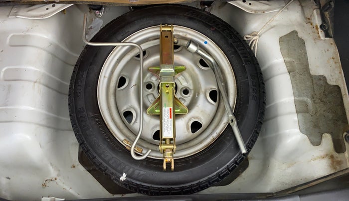 2016 Maruti Alto K10 LXI P, Petrol, Manual, 17,288 km, Spare Tyre