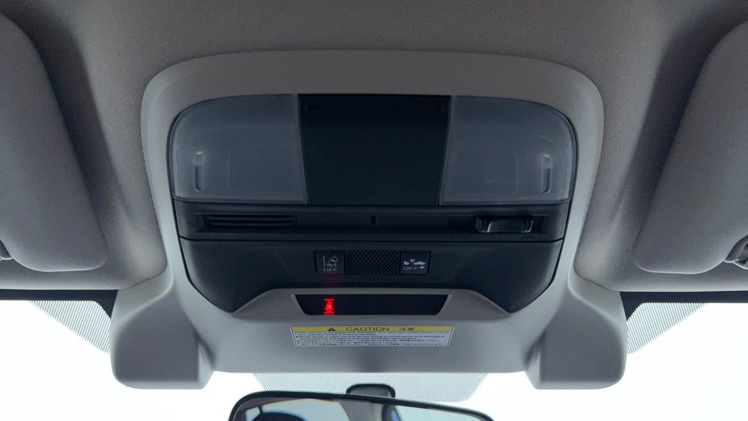 On-Roof Controls/Sunglass holder