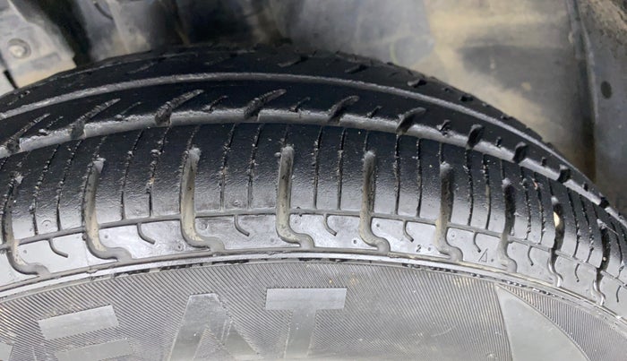 2018 Datsun Redi Go T, Petrol, Manual, 16,936 km, Left Front Tyre Tread