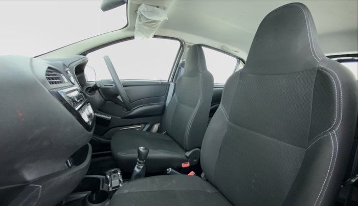 2018 Datsun Redi Go T, Petrol, Manual, 16,936 km, Right Side Front Door Cabin