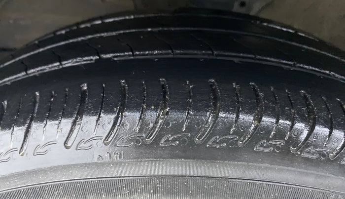 2020 Maruti S PRESSO VXI, Petrol, Manual, 31,652 km, Left Front Tyre Tread