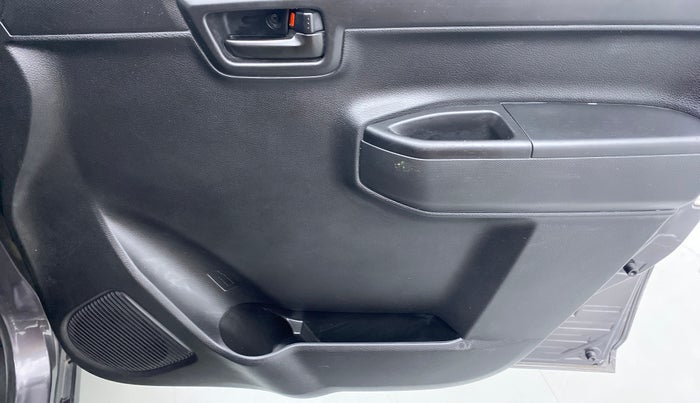 2020 Maruti S PRESSO VXI, Petrol, Manual, 31,652 km, Driver Side Door Panels Control