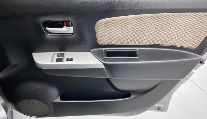 2013 Maruti Wagon R 1.0 LXI, Petrol, Manual, 56,484 km, Driver Side Door Panels Control