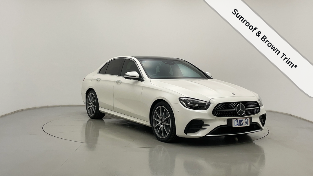 Right Front Diagonal (45- Degree) View