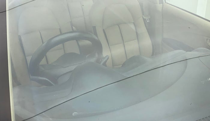 2015 Honda Amaze 1.2L I-VTEC S, Petrol, Manual, 72,915 km, Front windshield - Minor spot on windshield