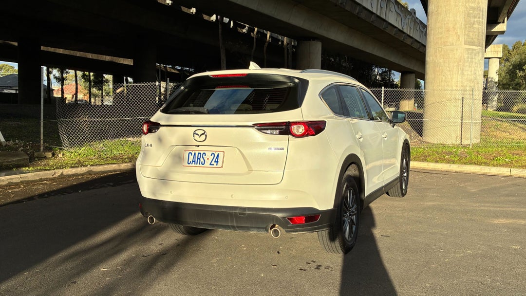 Right Back Diagonal (45- Degree) View