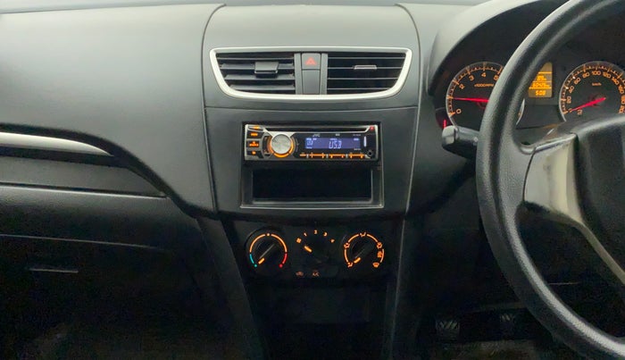 2013 Maruti Swift VXI, Petrol, Manual, 60,424 km, Air Conditioner