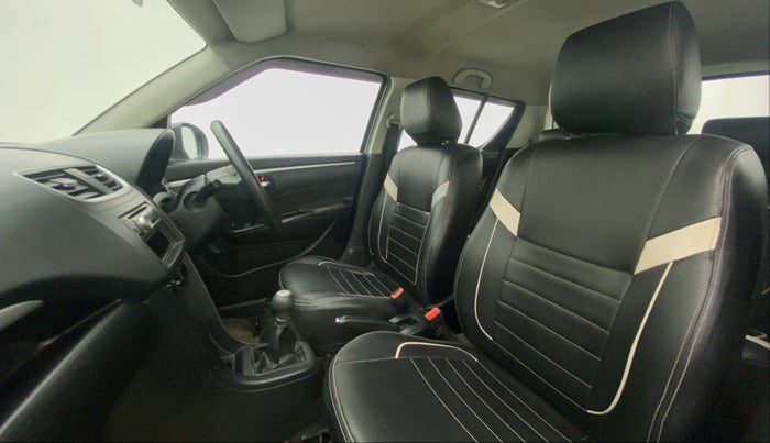 2013 Maruti Swift VXI, Petrol, Manual, 60,424 km, Right Side Front Door Cabin