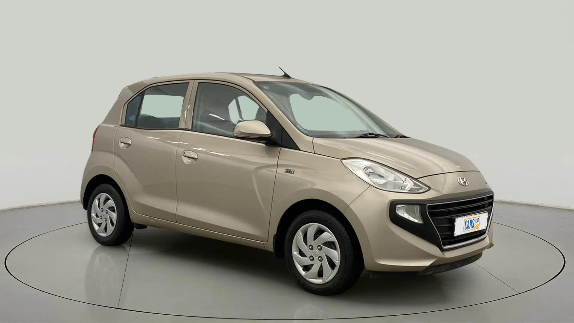 Hyundai NEW SANTRO