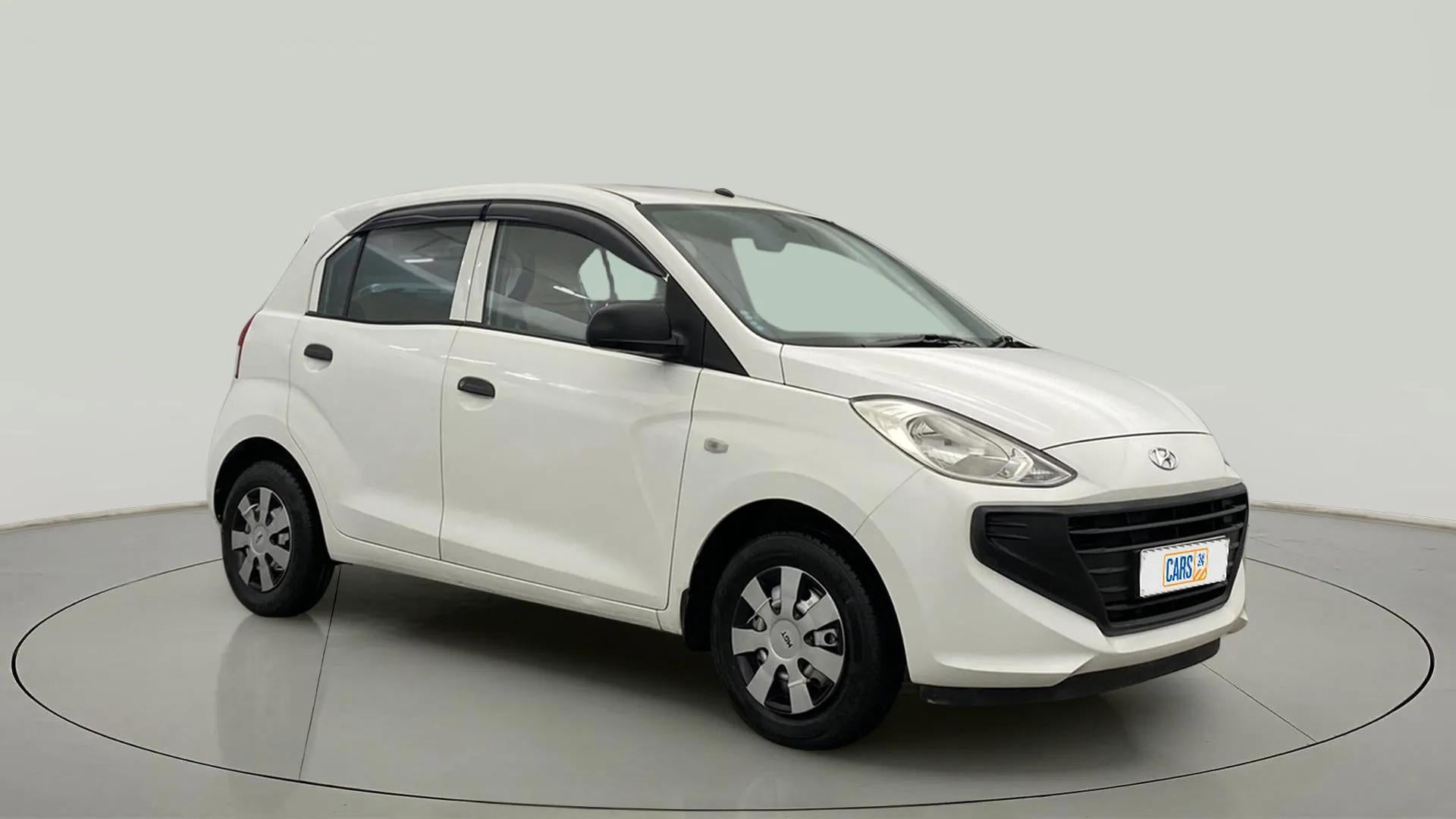 Hyundai NEW SANTRO