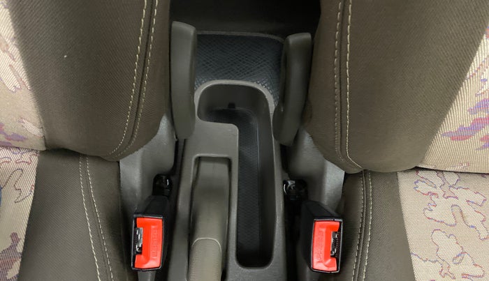 2015 Hyundai i10 SPORTZ 1.1 IRDE2, Petrol, Manual, 17,583 km, Driver Side Adjustment Panel