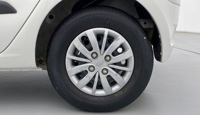 2015 Hyundai i10 SPORTZ 1.1 IRDE2, Petrol, Manual, 17,583 km, Left Rear Wheel