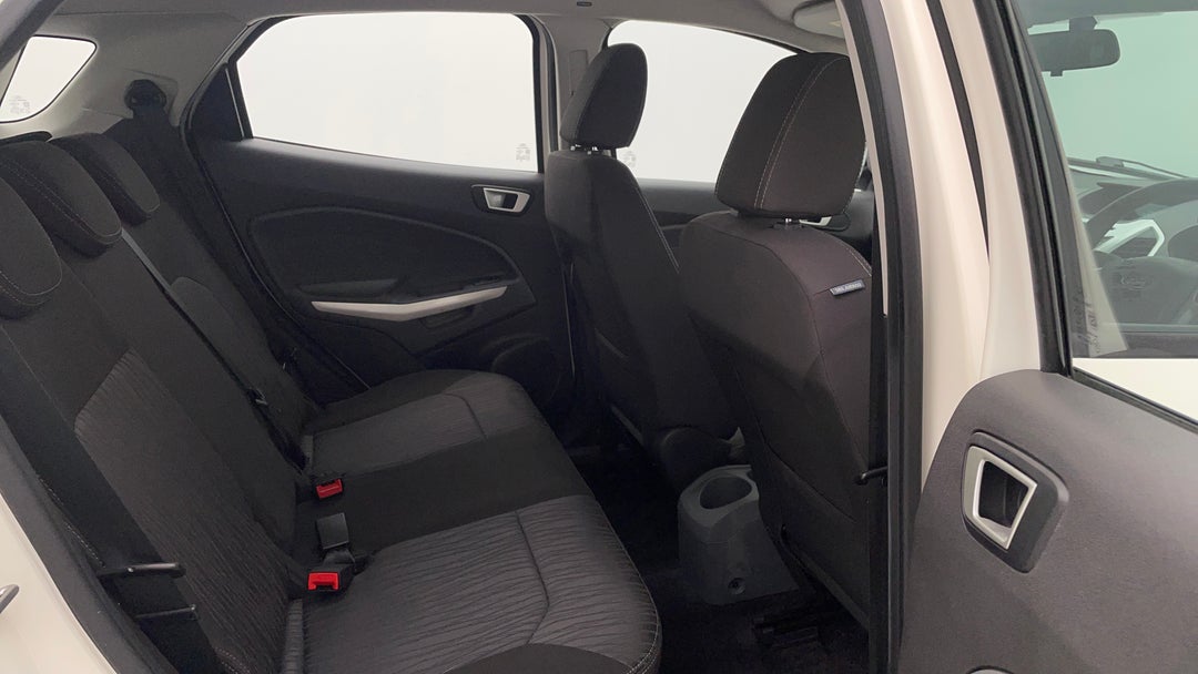 2015 Ford Ecosport Trend, Automatic, 50645 km, Right Side Rear Door Cabin View