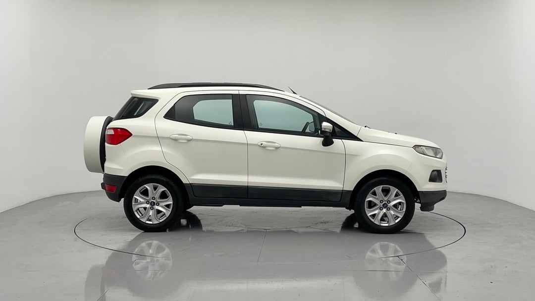 2015 Ford Ecosport Trend, Automatic, 50645 km, Right Side View