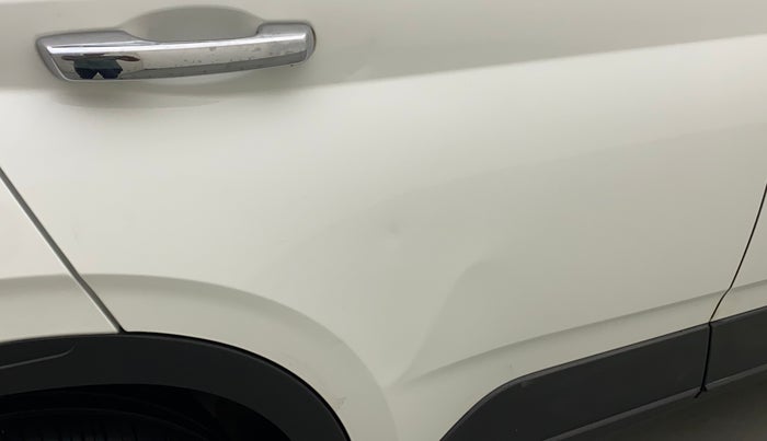2022 Hyundai VENUE SX 1.0 (O) TURBO IMT, Petrol, Manual, 8,958 km, Right rear door - Slightly dented