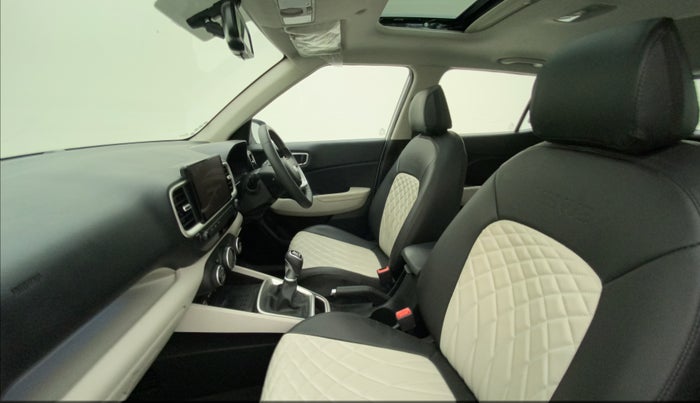 2022 Hyundai VENUE SX 1.0 (O) TURBO IMT, Petrol, Manual, 8,958 km, Right Side Front Door Cabin