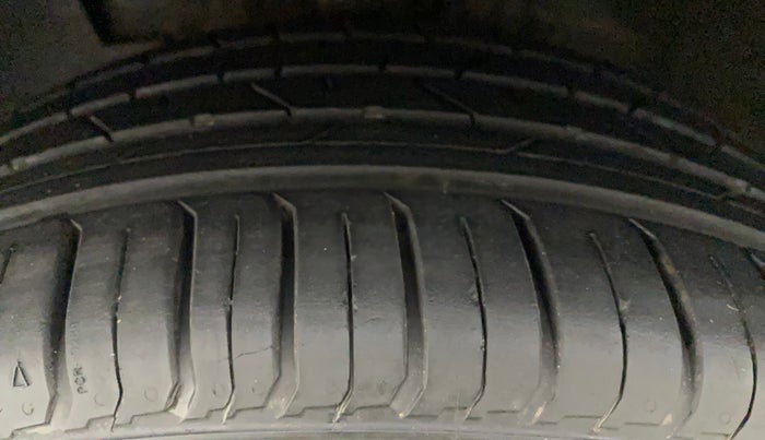 2022 Hyundai VENUE SX 1.0 (O) TURBO IMT, Petrol, Manual, 8,958 km, Left Front Tyre Tread