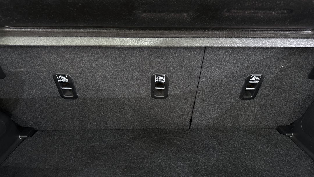 2015 Suzuki Swift Gl Navigator, Automatic, 64729 km, Child Seat Anchor Points