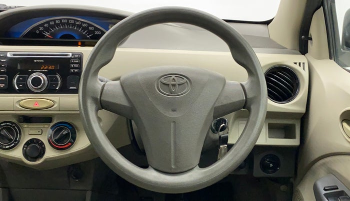 2014 Toyota Etios Liva G, Petrol, Manual, 73,506 km, Steering Wheel Close Up