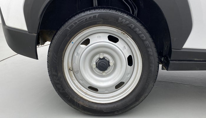 2021 Nissan MAGNITE XE, Petrol, Manual, 13,474 km, Right Rear Wheel