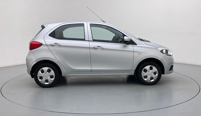 2018 Tata Tiago XT 1.2 REVOTRON, Petrol, Manual, 64,666 km, Right Side View