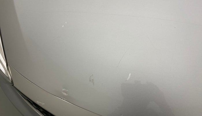 2018 Tata Tiago XT 1.2 REVOTRON, Petrol, Manual, 64,666 km, Bonnet (hood) - Minor scratches