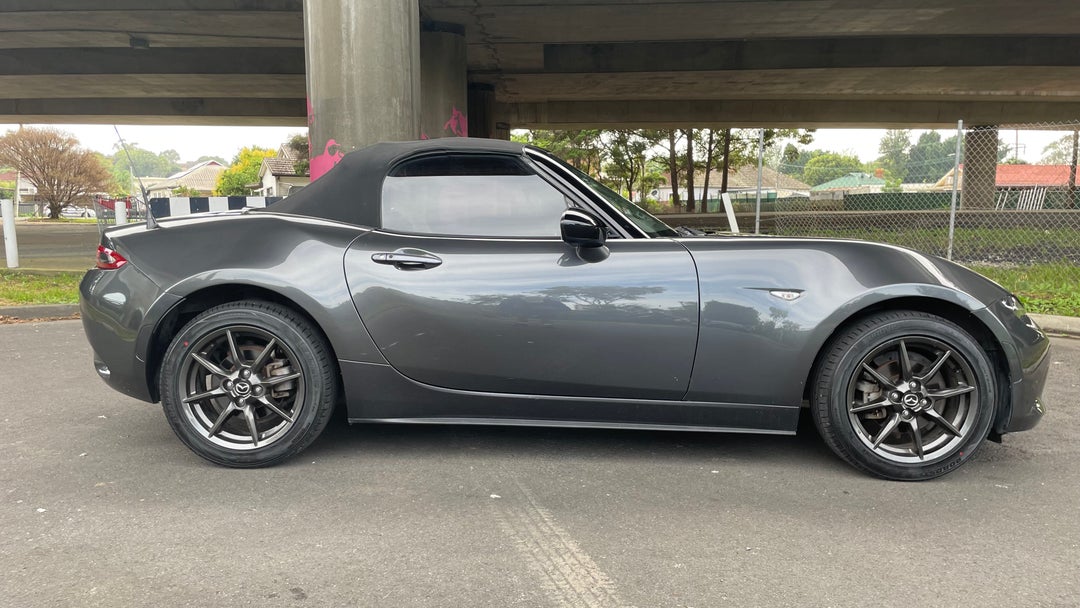 2015 Mazda MX-5 Gt, Automatic, 119255 km, Right Side View