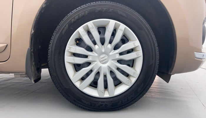 2017 Maruti Dzire VXI AMT, Petrol, Automatic, 68,170 km, Right Front Tyre
