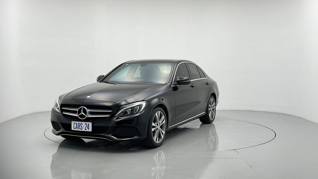 Left Front Diagonal (45- Degree) View