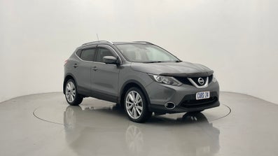 2017 Nissan Qashqai Ti Manual, 72k kms Petrol Car