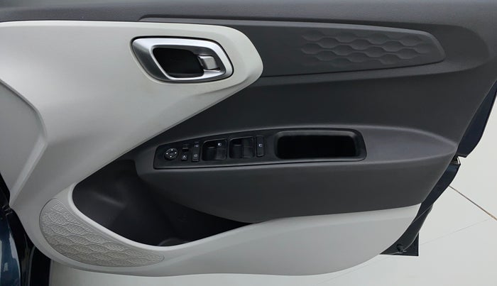 2020 Hyundai GRAND I10 NIOS SPORTZ PETROL, Petrol, Manual, 31,920 km, Driver Side Door Panels Control