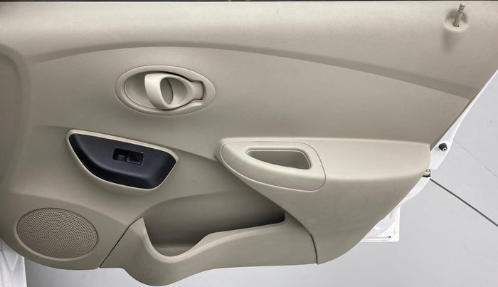 2018 Datsun Go Plus T, Petrol, Manual, 25,406 km, Driver Side Door Panels Control