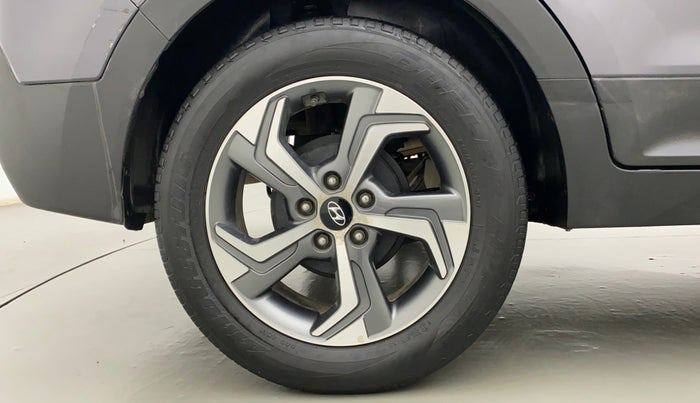 2018 Hyundai Creta SX (O) 1.6 PETROL, Petrol, Manual, 80,751 km, Right Rear Wheel