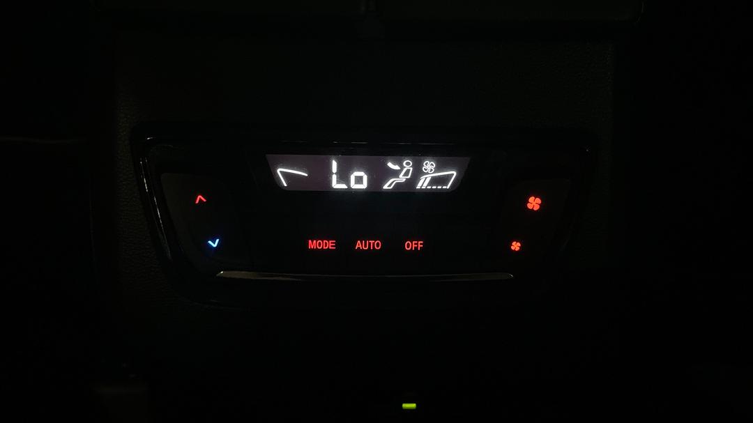 2022 LDV D90 Executive (4WD) D20, Automatic, 30953 km, Rear A/C Vent