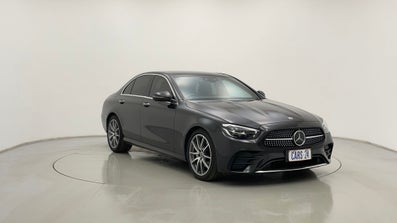 2022 Mercedes-benz E200  Automatic, 52k km Petrol Car