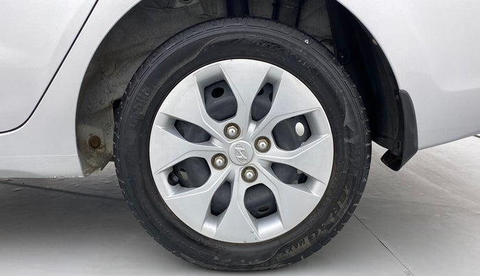 2017 Hyundai Xcent E PLUS, Petrol, Manual, 43,634 km, Left Rear Wheel