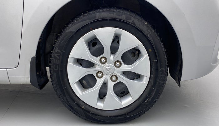 2017 Hyundai Xcent E PLUS, Petrol, Manual, 43,634 km, Right Front Wheel