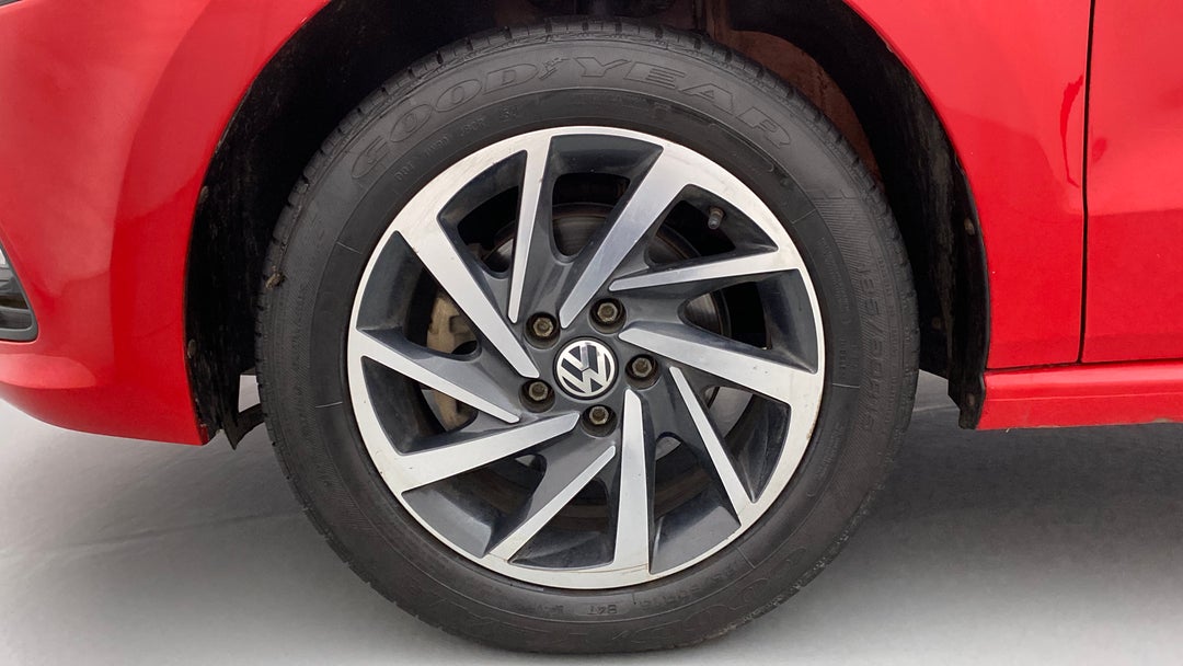 Left Front Wheel