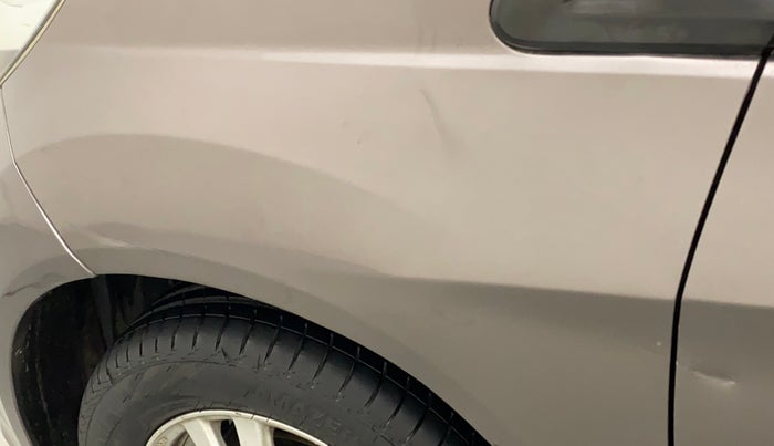 2015 Honda Brio VX AT, Petrol, Automatic, 44,303 km, Left fender - Minor scratches